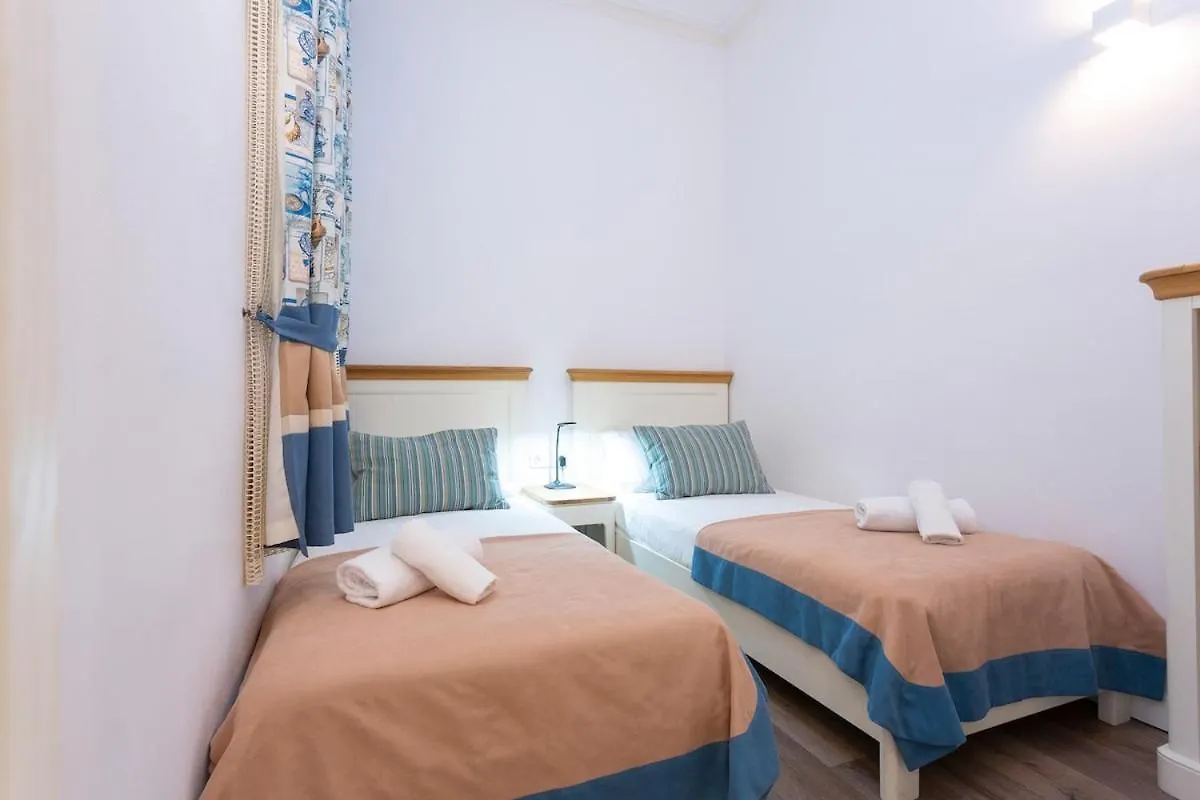 Moderno Y Espacioso Apartamento En Calle Mallorca Barcelona