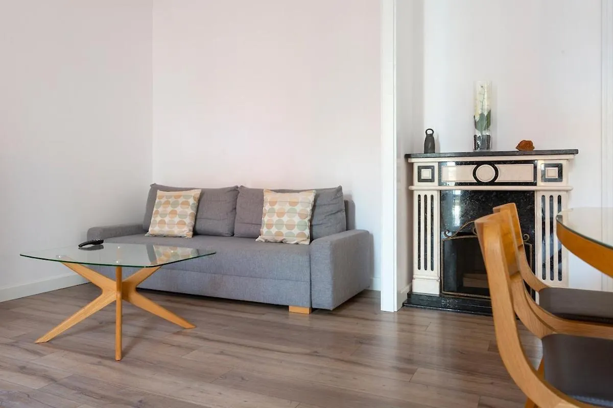 Moderno Y Espacioso Apartamento En Calle Mallorca Barcelona España