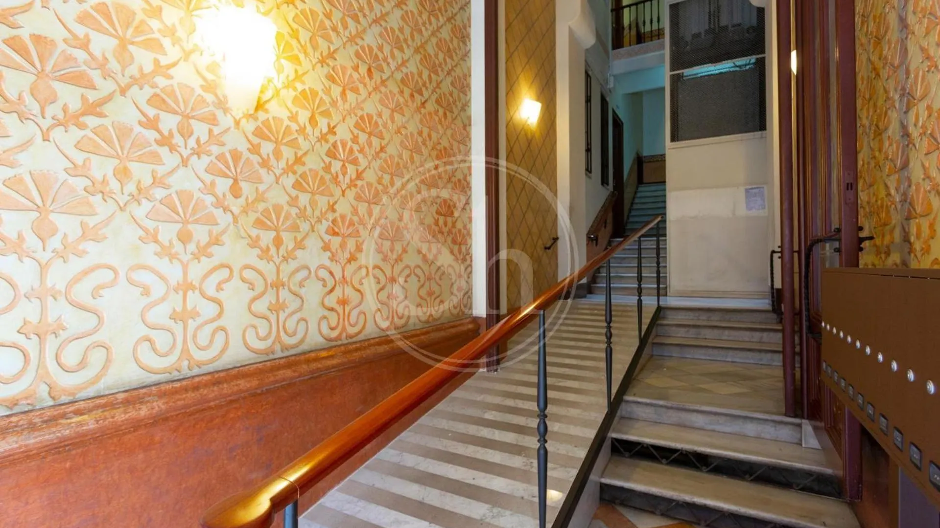 Moderno Y Espacioso Apartamento En Calle Mallorca Barcelona